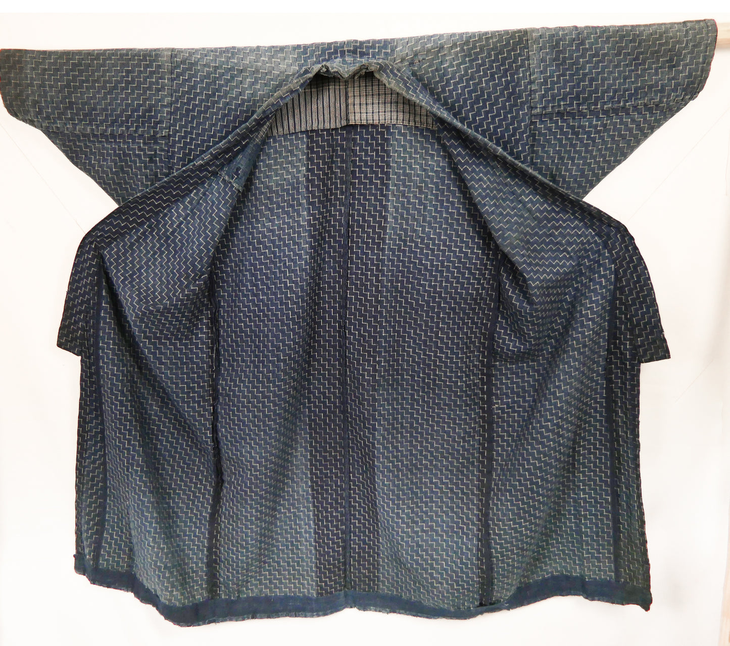 Meiji Dan Tsunagi Pattern Indigo Dyed Cotton Noragi Kimono